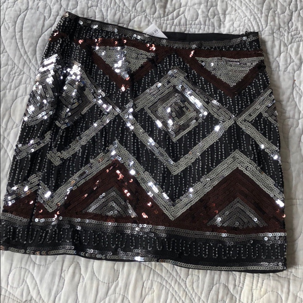 H&M bronze, silver and black sequin mini skirt